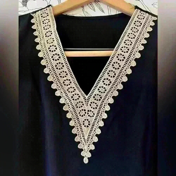 Black Ruffle Sleeved Top with Embroidered V-Neck, size XL - Picture 2 of 5